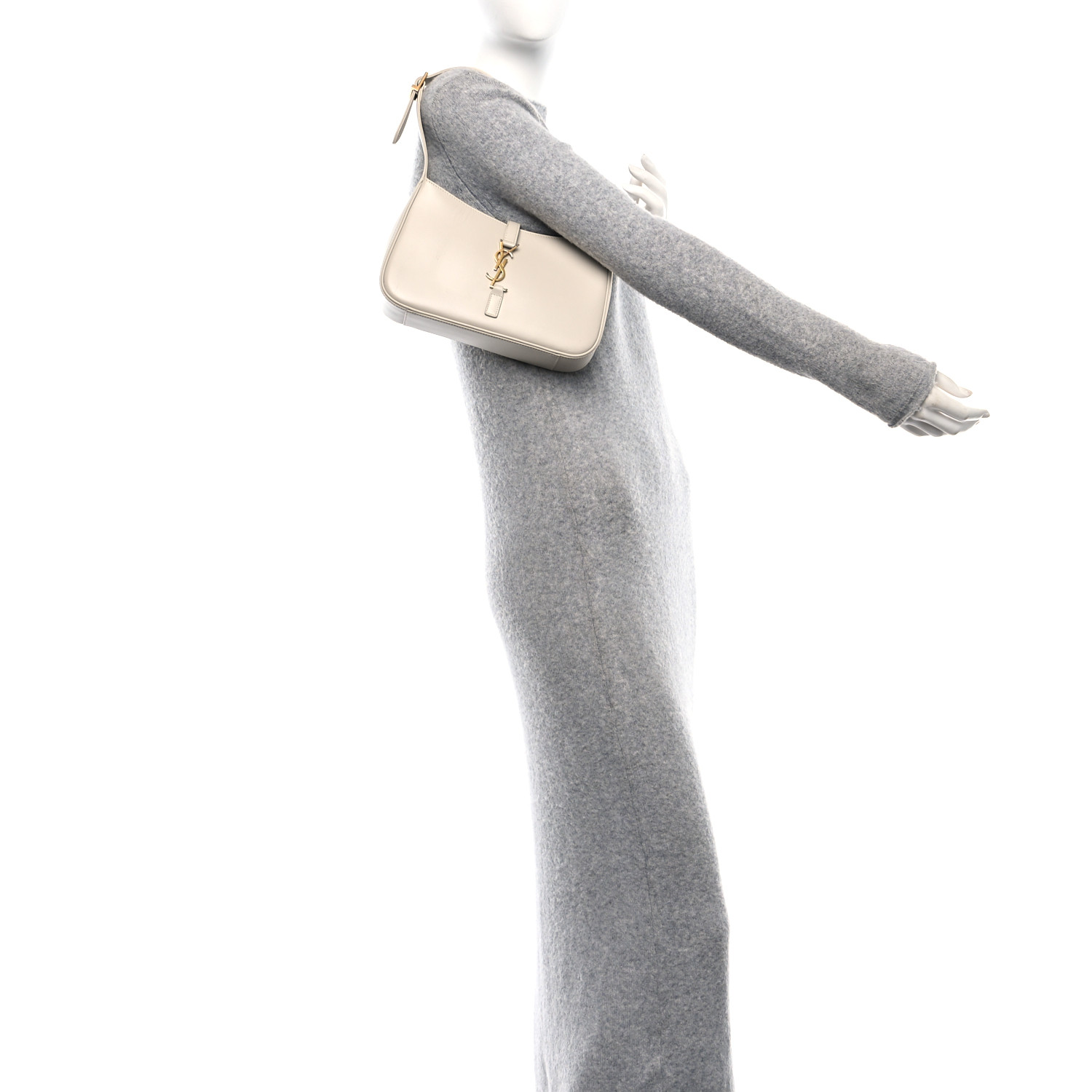 Smooth Calfskin Le 5 A 7 Hobo Crema Soft
