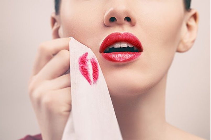 Secrets to Making Lipstick Long Wearing – How to Make It Last All Day Long?