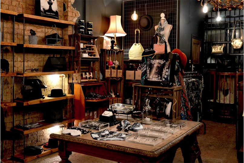 Live Outside the Box - Creative Ways To Transform Thrift Store Finds Into Fabulous Pieces.