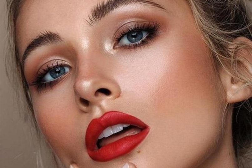 Makeup trends that you love and you hate.