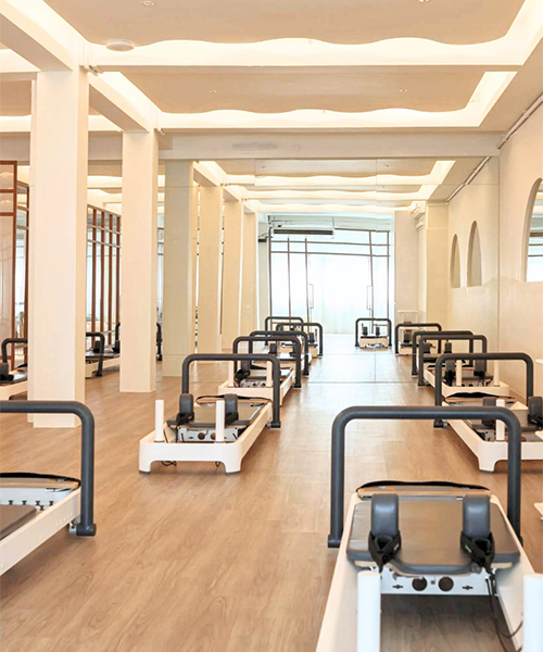 📍 2. Studio Locations