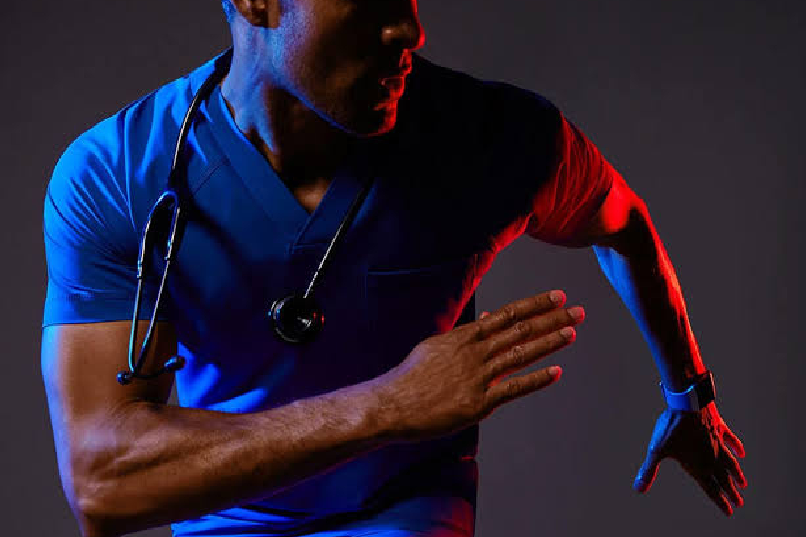 Jaanuu Review: Modern Scrubs Combine Style, Function, and Performance