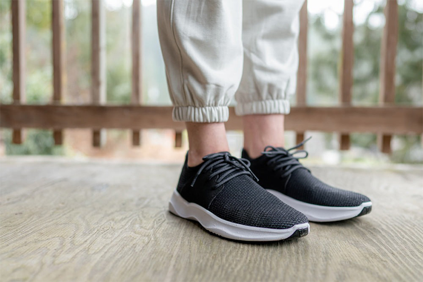 Vessi CA Review: Everyday Sneakers for Rain and Comfort