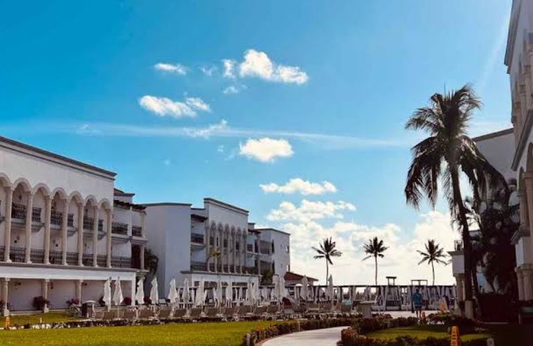 The Best Hotel Booking Tips And Sites For 2026 — How To Book Better