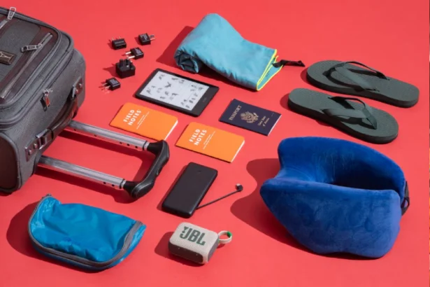 Travel Accessories for Women Worth Buying — What Actually Makes Travel Easier