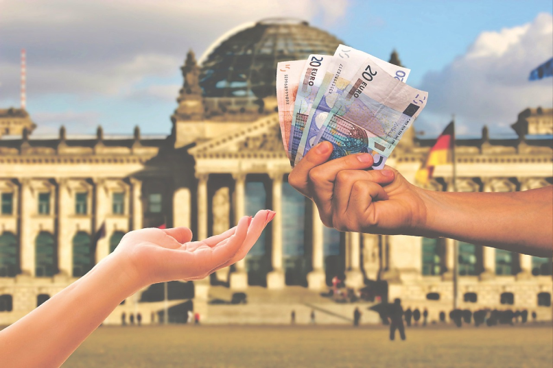 Budget Travel Tips Worth Knowing — Honest Money-Saving Advice